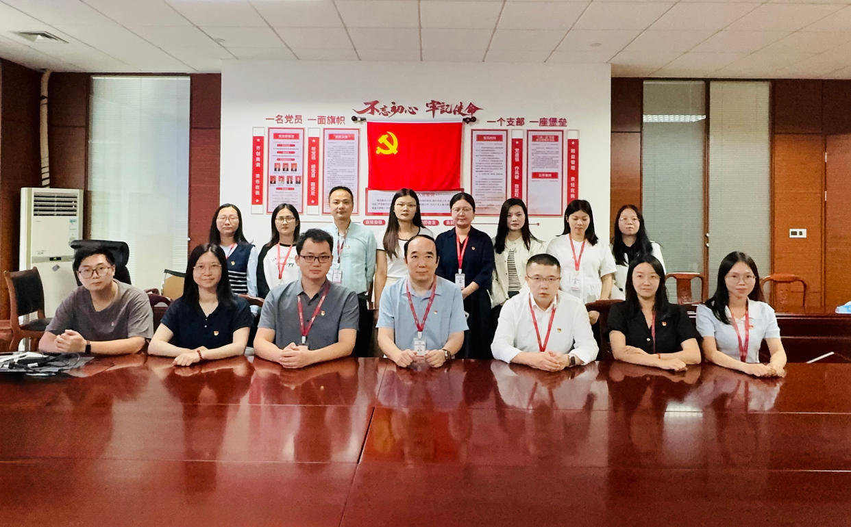 UG环球官网-不凡成就非凡,相信品牌力量